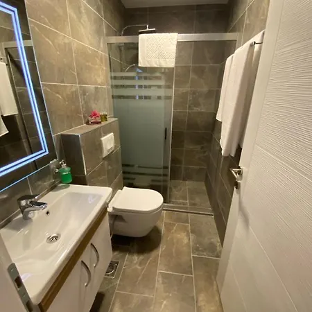 Kolonja's Hotell *