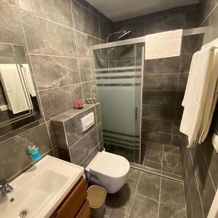 Kolonja's Hotell Debar